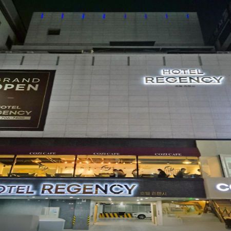 Regency Hotel Сеонгнам Екстериор снимка